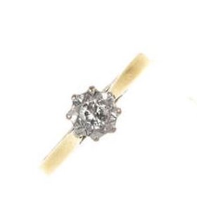 An 18ct Gold Diamond Single stone ring