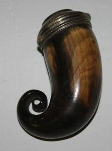 silver mounted horn snuff mull