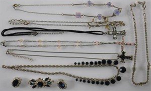 jewellery brooch