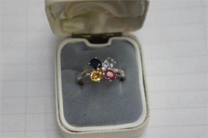 flower shaped ring