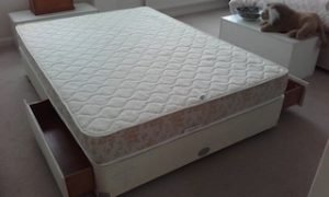 divan bed