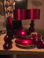 red home accessories