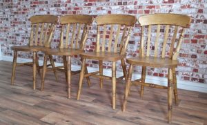 dining chairs.