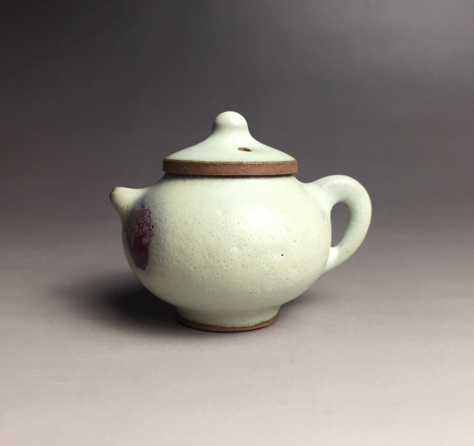 Rare Chinese porcelain Jun kiln white glaze small water pot