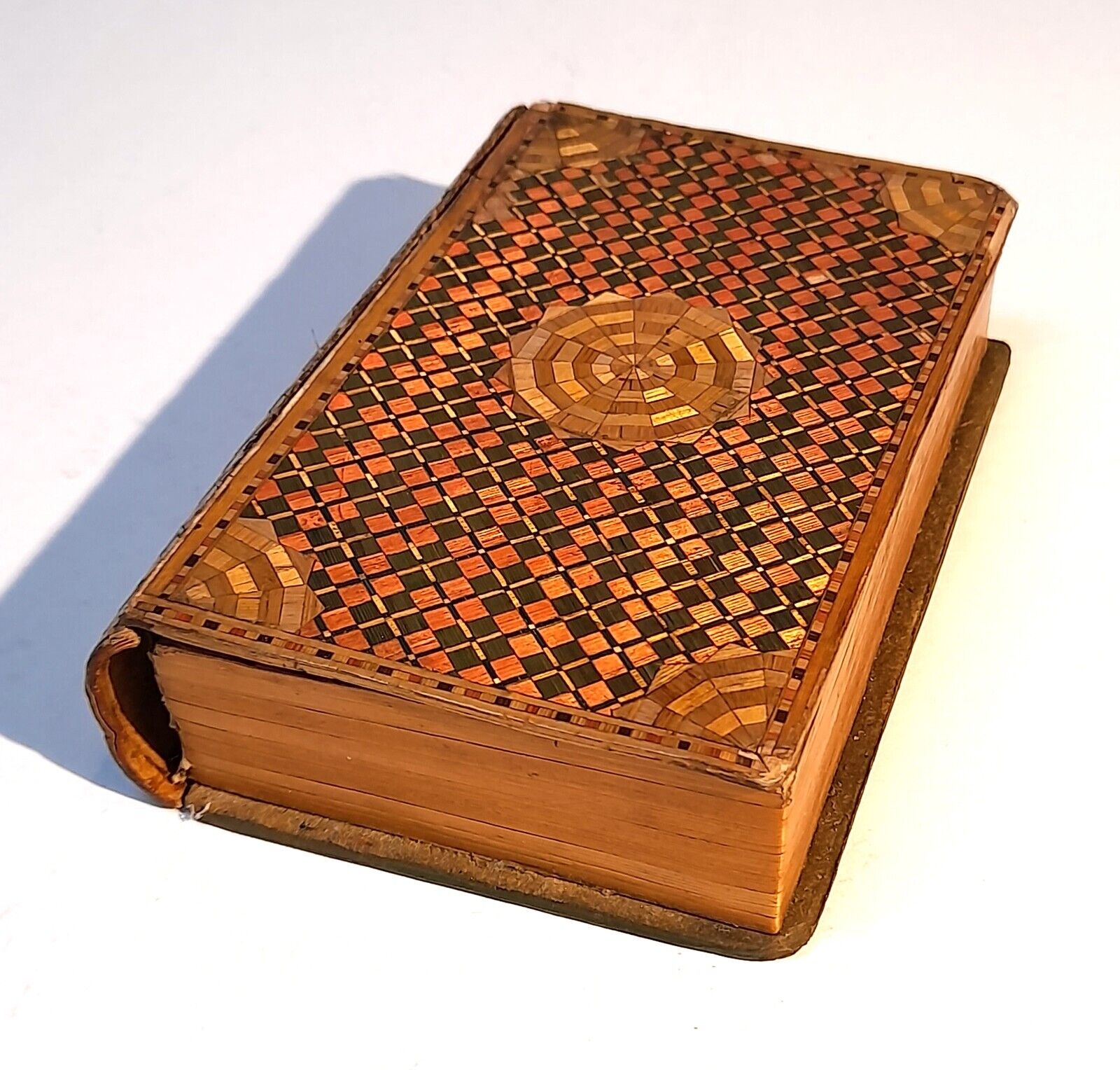 18th century French Straw-work parquetry sewing box.