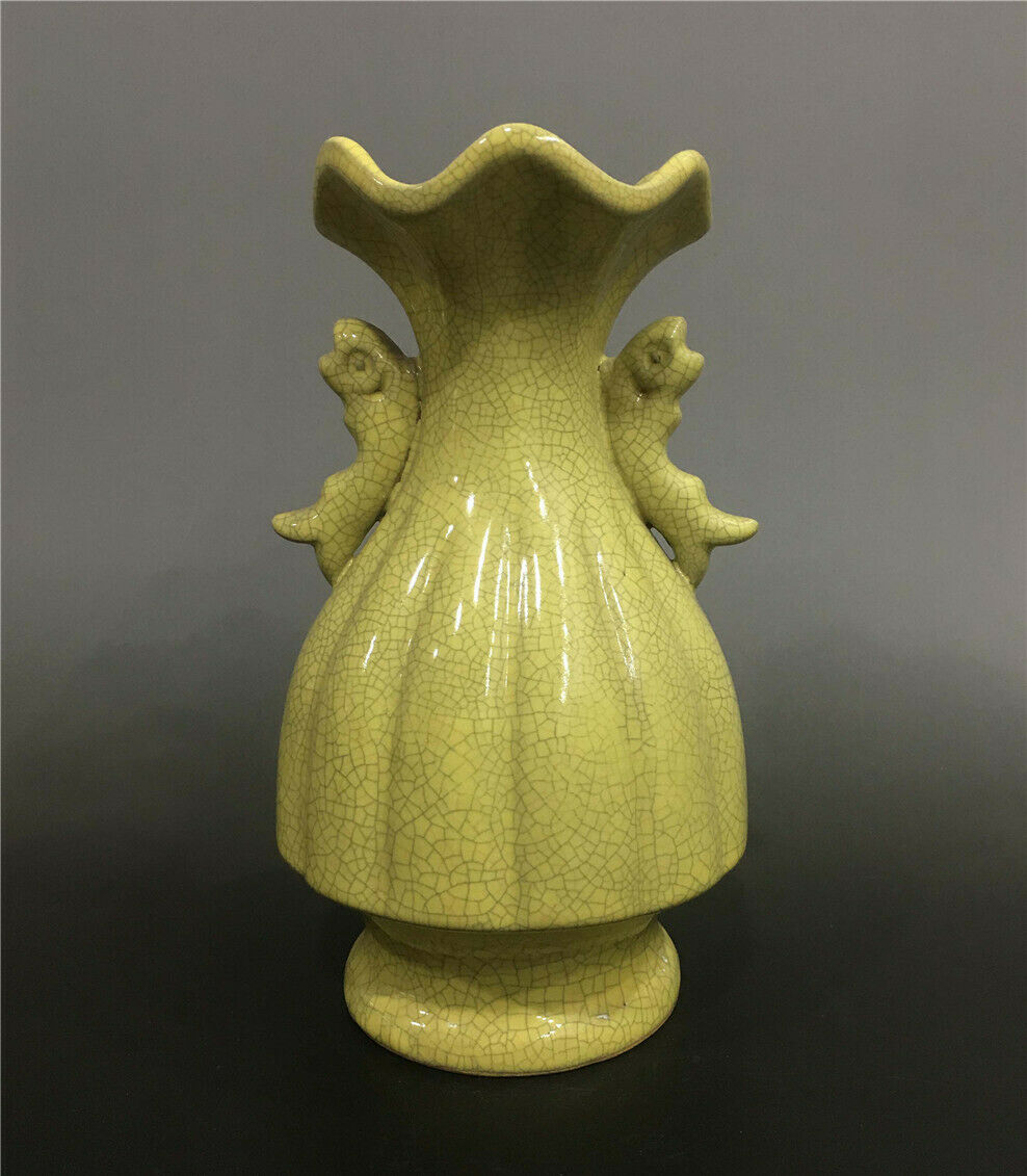 Rare Chinese porcelain Ge kiln yellow glaze two fishes vase