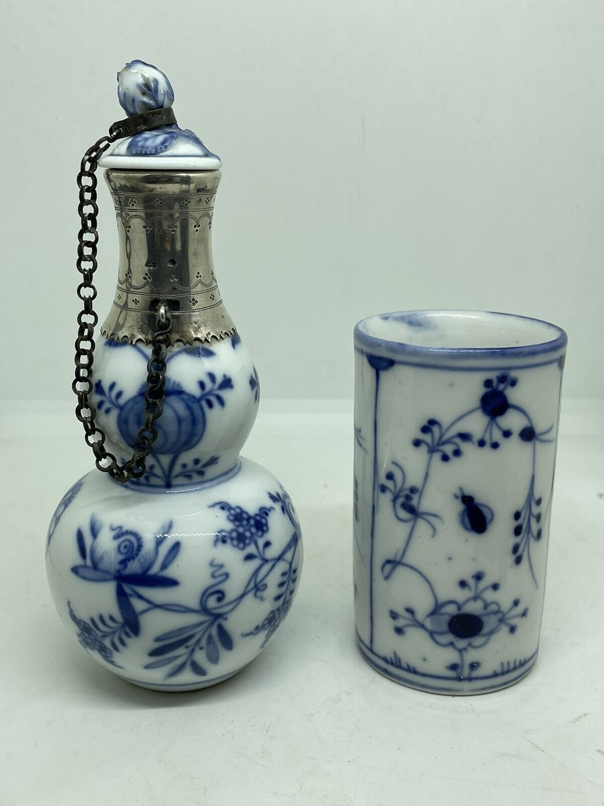 2 x 19thC Meissen blue white scent oil bottle silver stem vase pot onion pattern