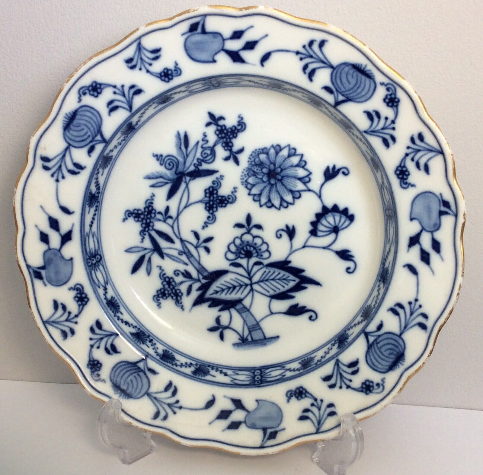 MEISSEN Blue & White Onion Pattern Soup Bowl Plate Rare 18th C c1730 RARE Swords