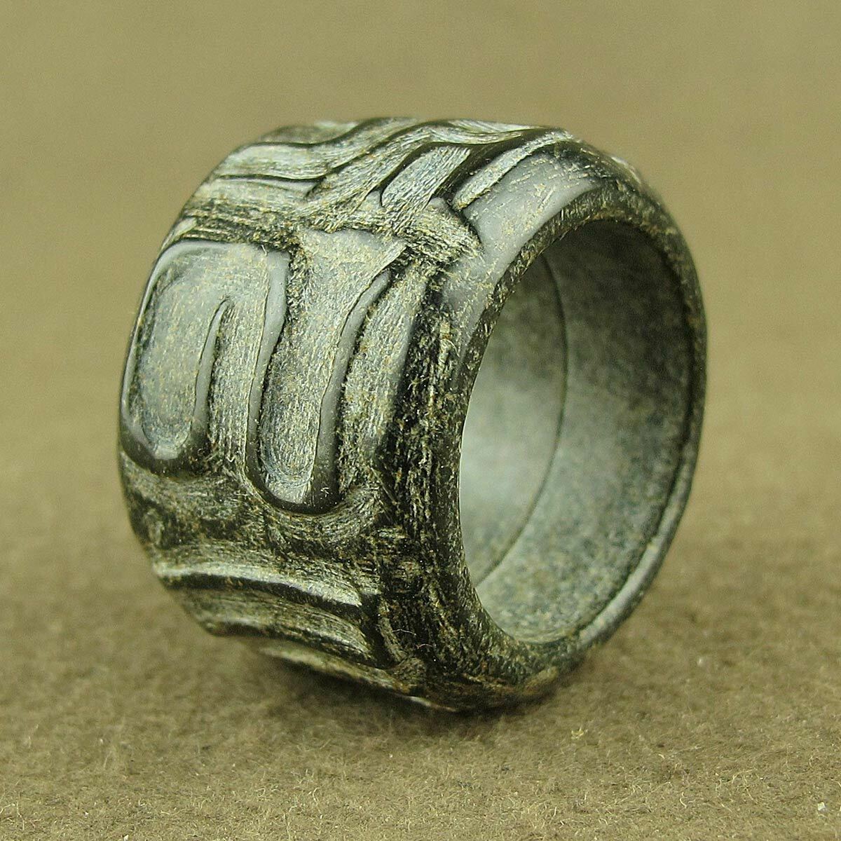 CHINESE OLD JADE CARVED WITH MYSTICAL WORDS THUMB BAND RING