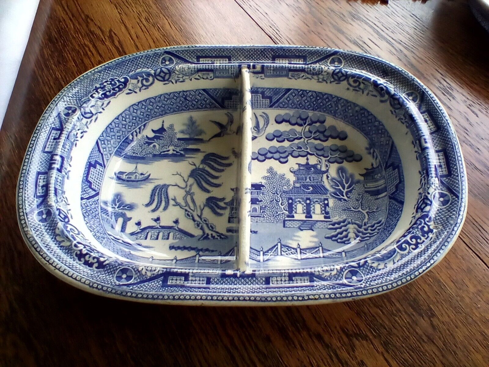 Willow pattern blue white pottery pearlware Antique transfer serving dish AF