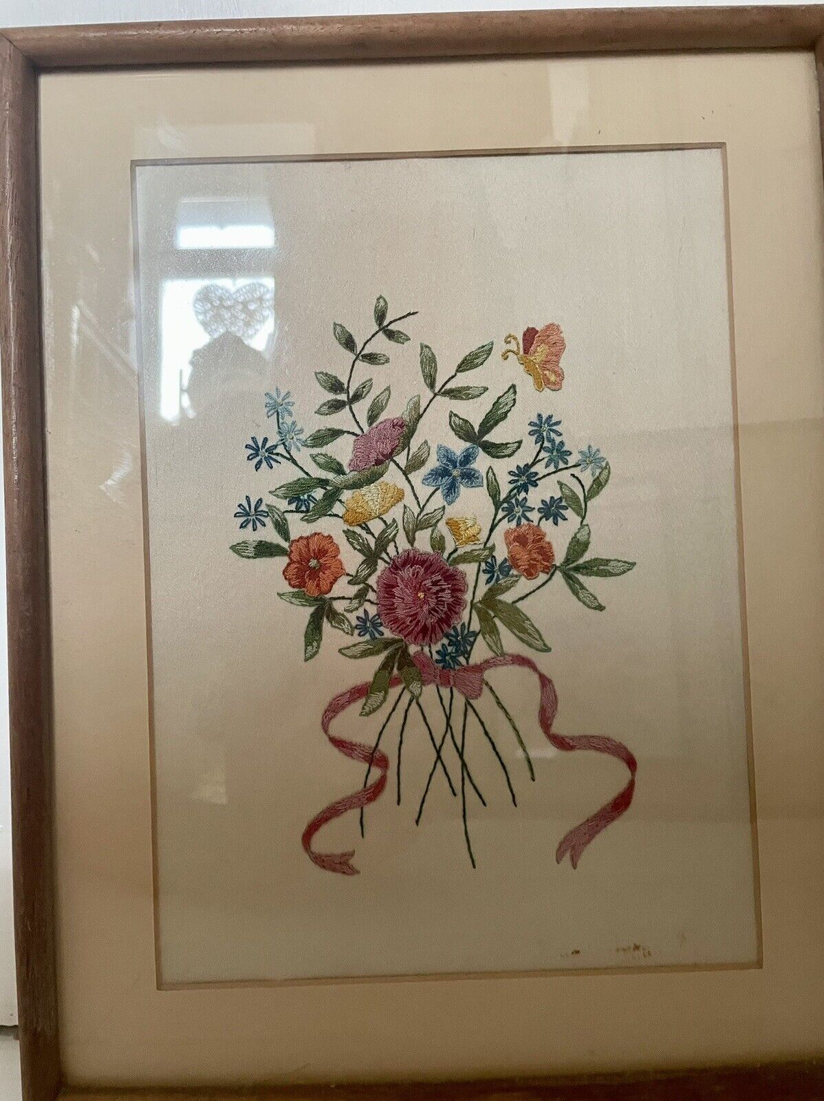 vintage hand embroidered pretty posy Picture 14x12 Inch
