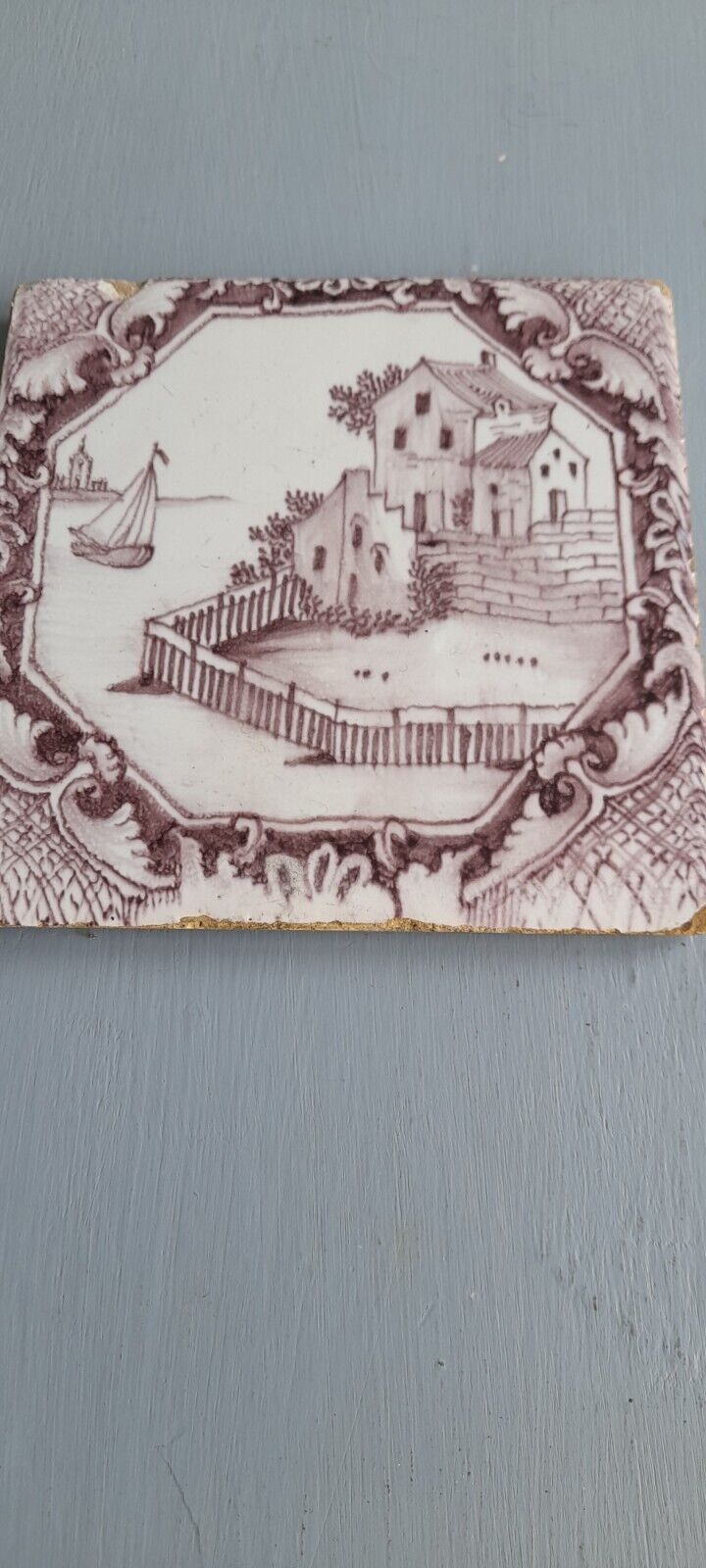 ANTIQUE 18TH CNTURY DELFT TILE MANGANESE HOUSE AND RIVER SCENE APPROX 5 INCH