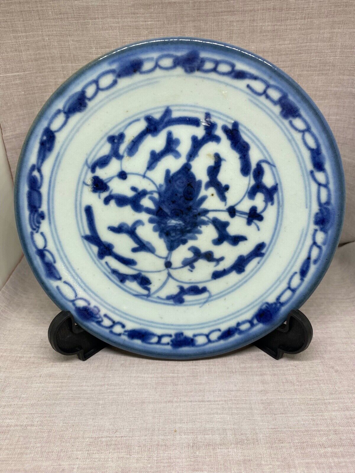 A Superb c18th. Century Chinese Hand Painted Porcelain Plate in Blue & Tin White