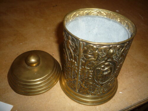 ANTIQUE BRASS TEA CADDY . GOOD CONDITION, WITH LINER