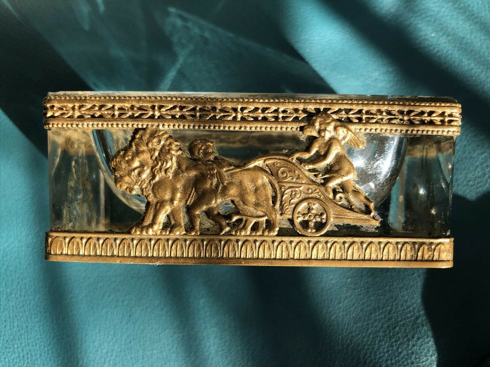 Antique Exceptional French Gold Bronze Pot Decorated With Lions And Chariot