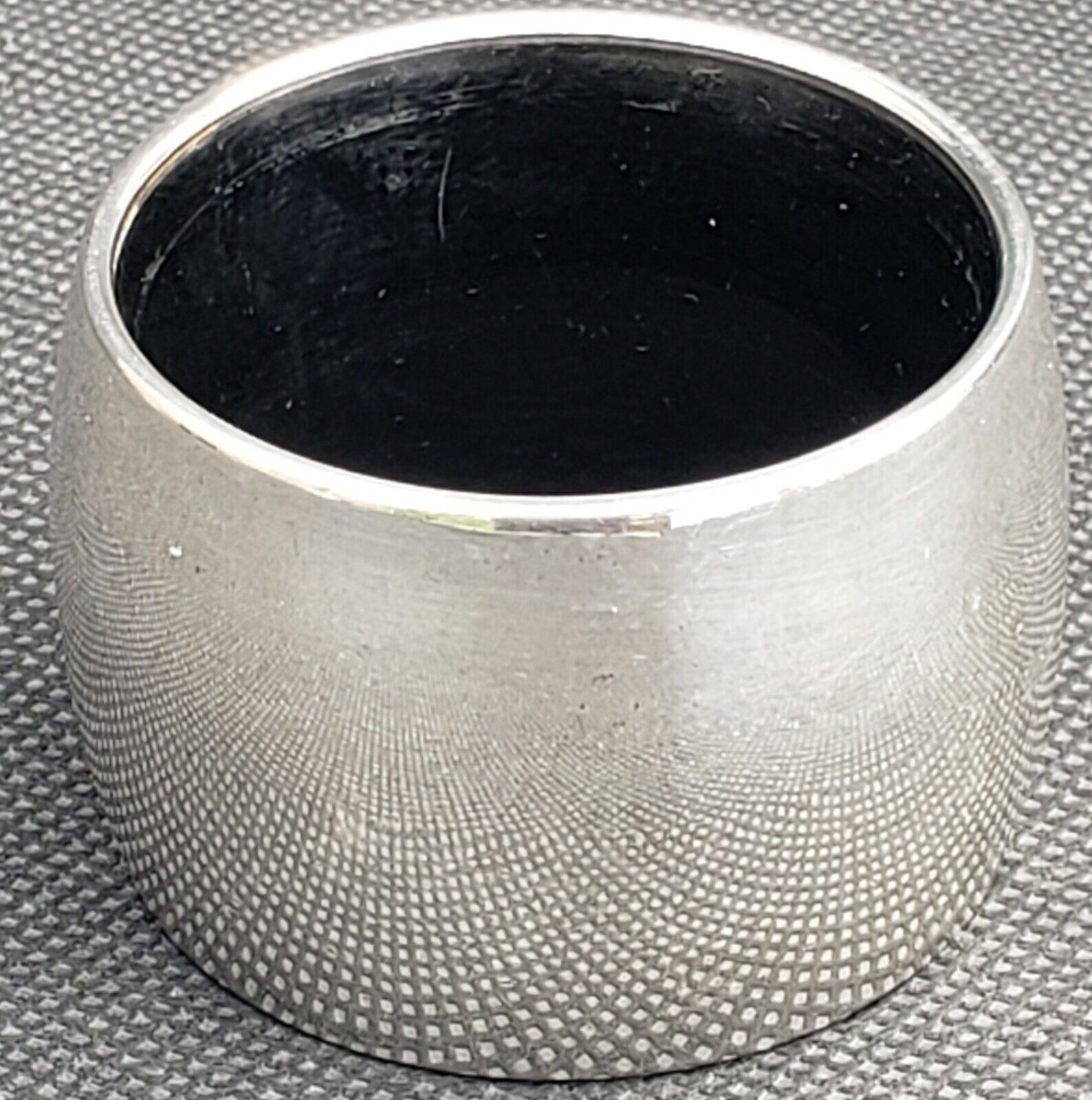 Large Sterling Silver Napkin Ring. Hallmarked B'ham 1947 ~ 37g ~ Bakelite Lined