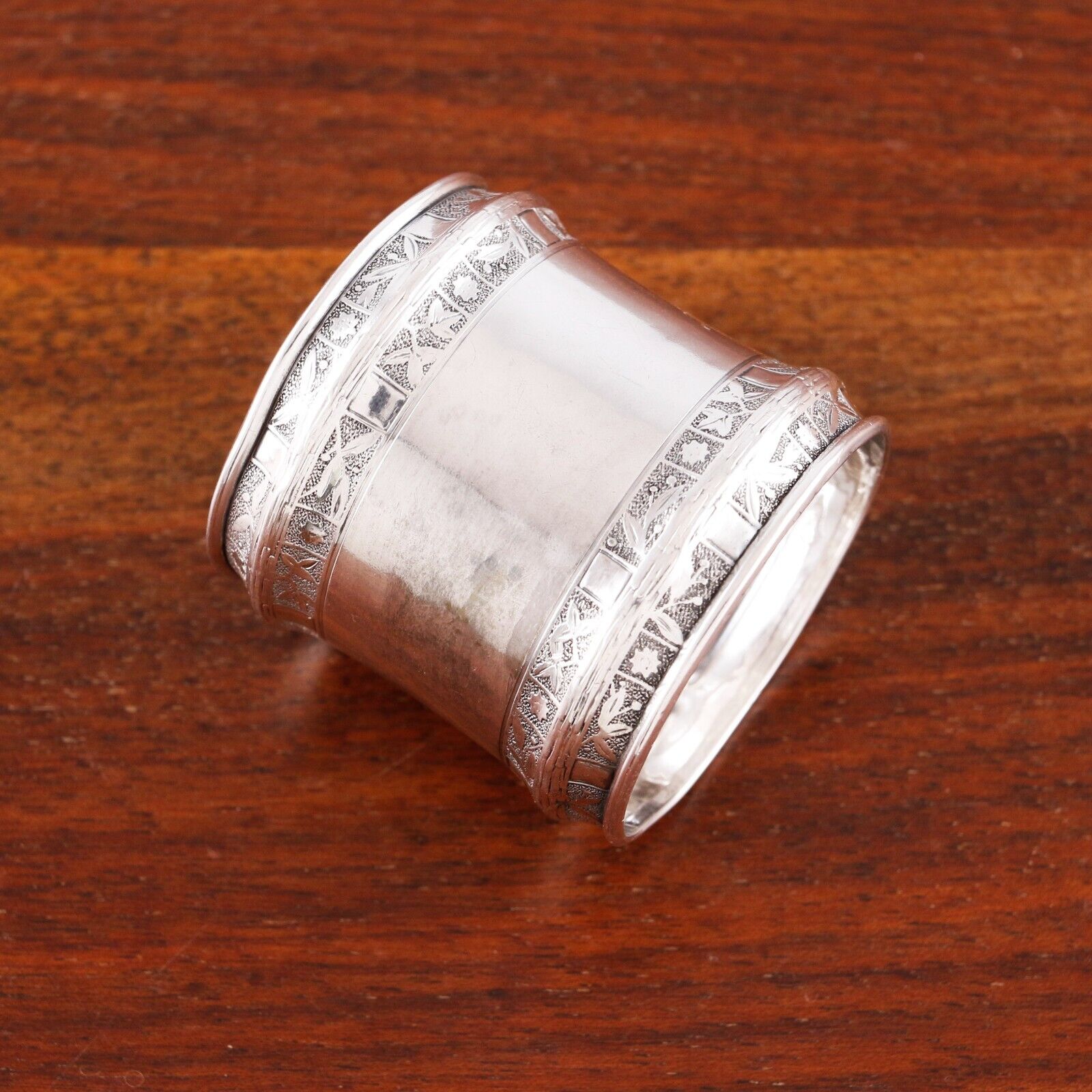 Antique Valuations: GORHAM AESTHETIC STERLING SILVER NAPKIN RING DOUBLE BANDED RIMS BOTANICALS