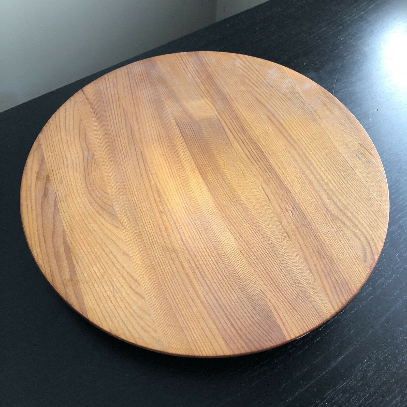 Antique Valuations: Vintage MCM Mid Century Modern Carved Wood Charger Polish SIGNED Plate Art