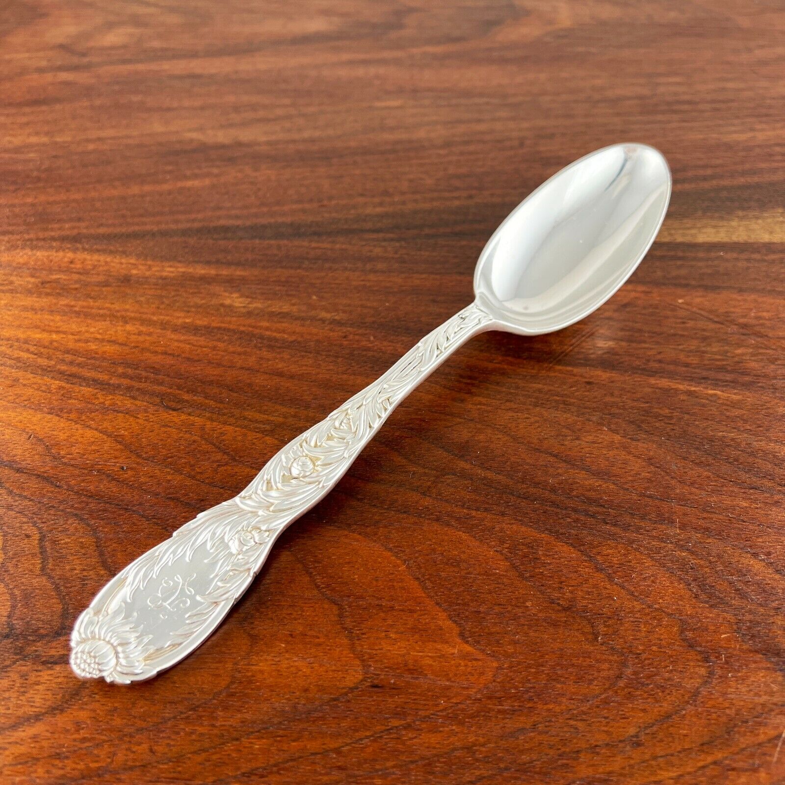 Antique Valuations: TIFFANY & CO AESTHETIC STERLING SILVER SERVING SPOON CHRYSANTHEMUM 1880 142G