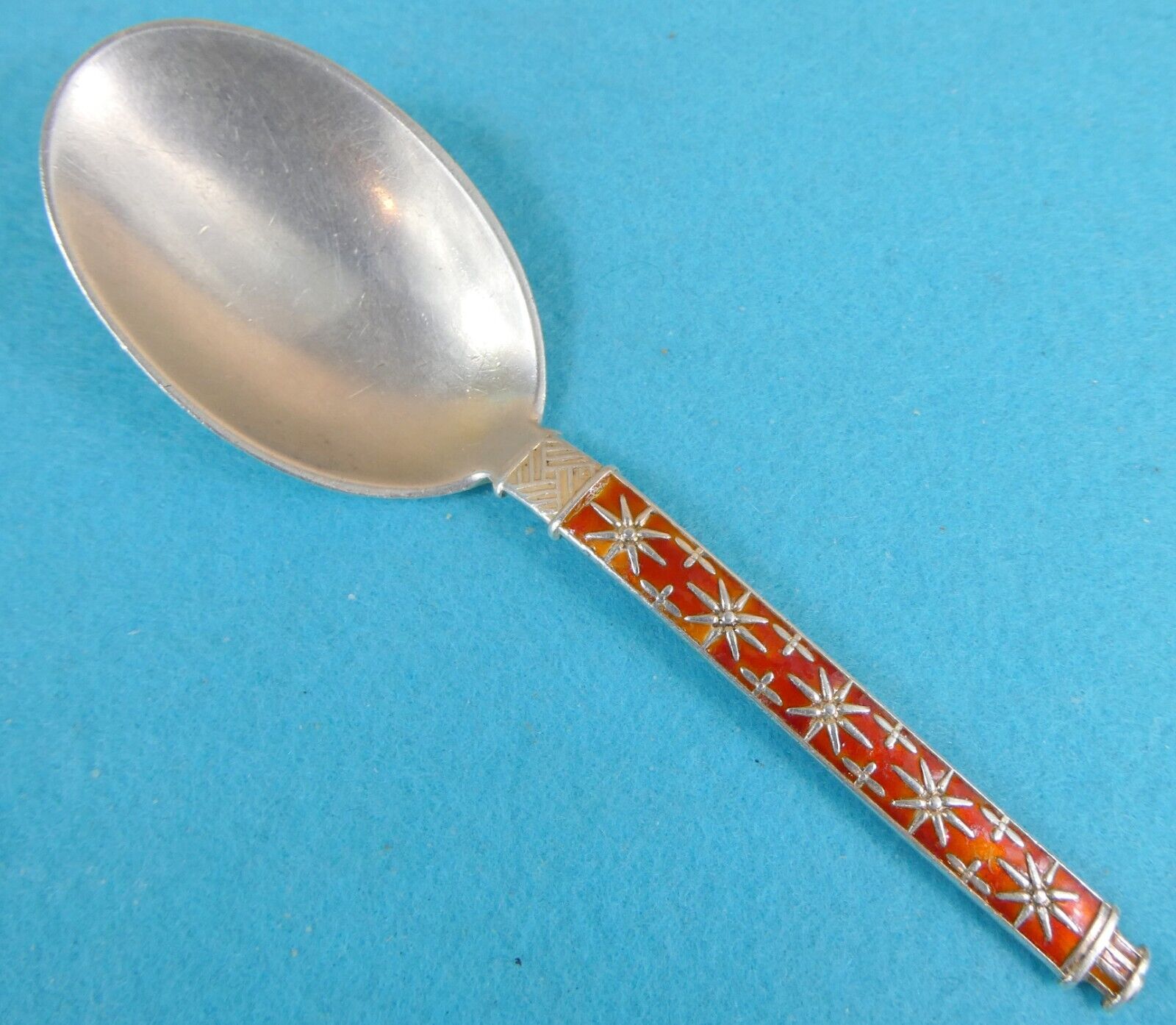Antique Valuations: Superb Norwegian Sterling Silver Enamel Caddy Spoon Red Enamel Tostrup Ca 1930
