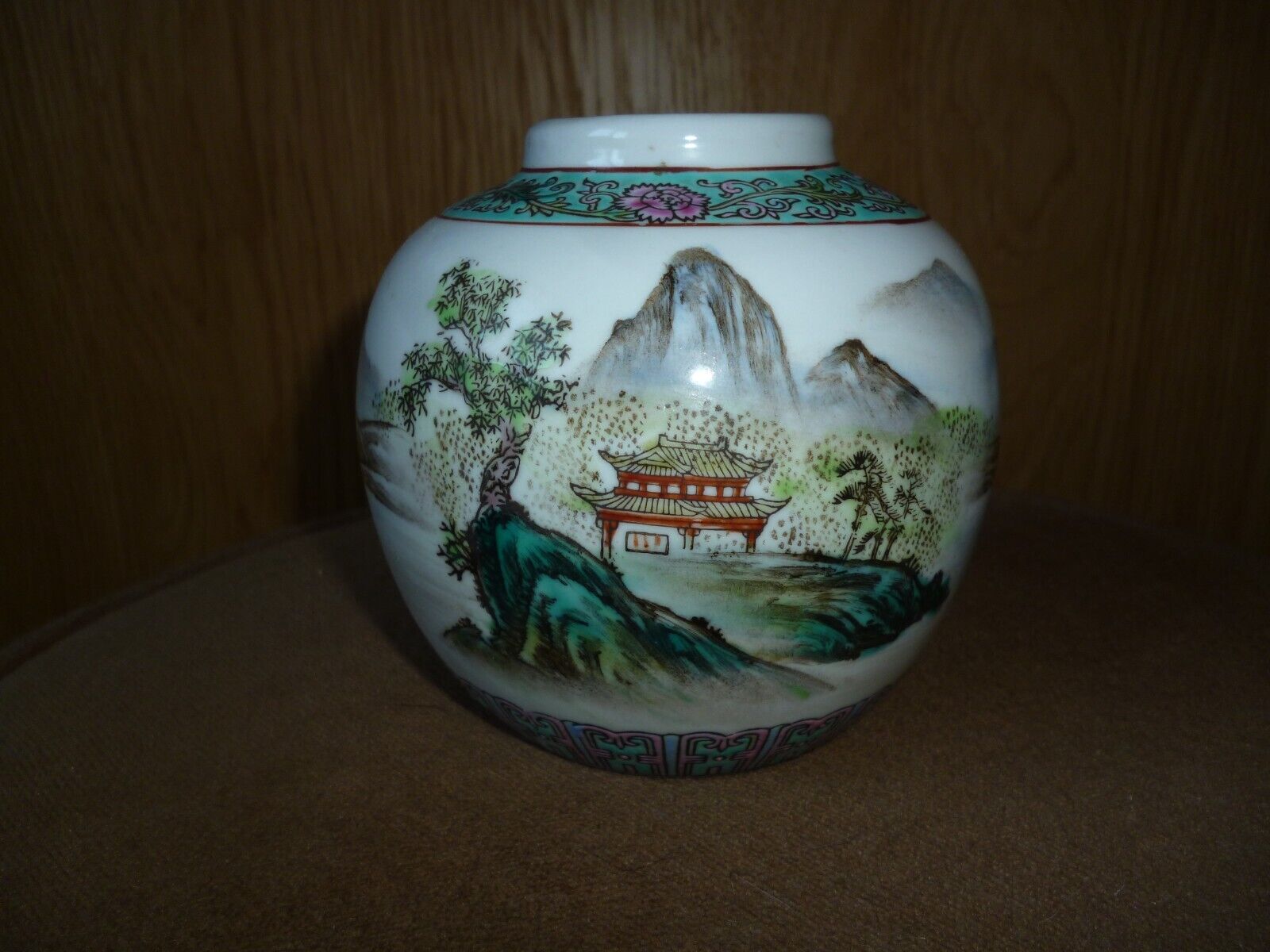 Antique Valuations: Vintage Beautifully Hand Painted Chinese Ginger Jar with Landscape design