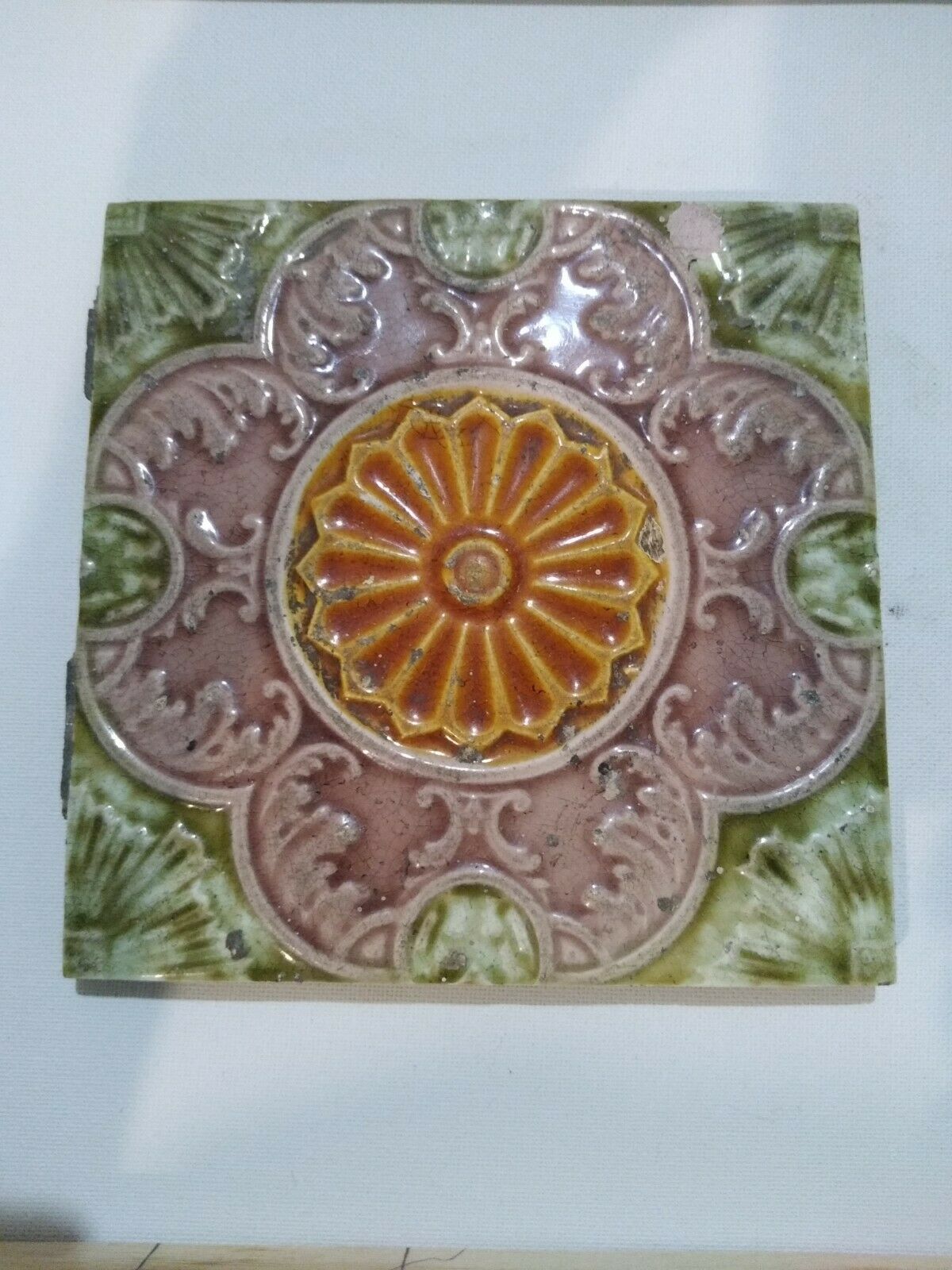 Antique Valuations: Antique  Majolica Art's And Crafts Moulded British Tile