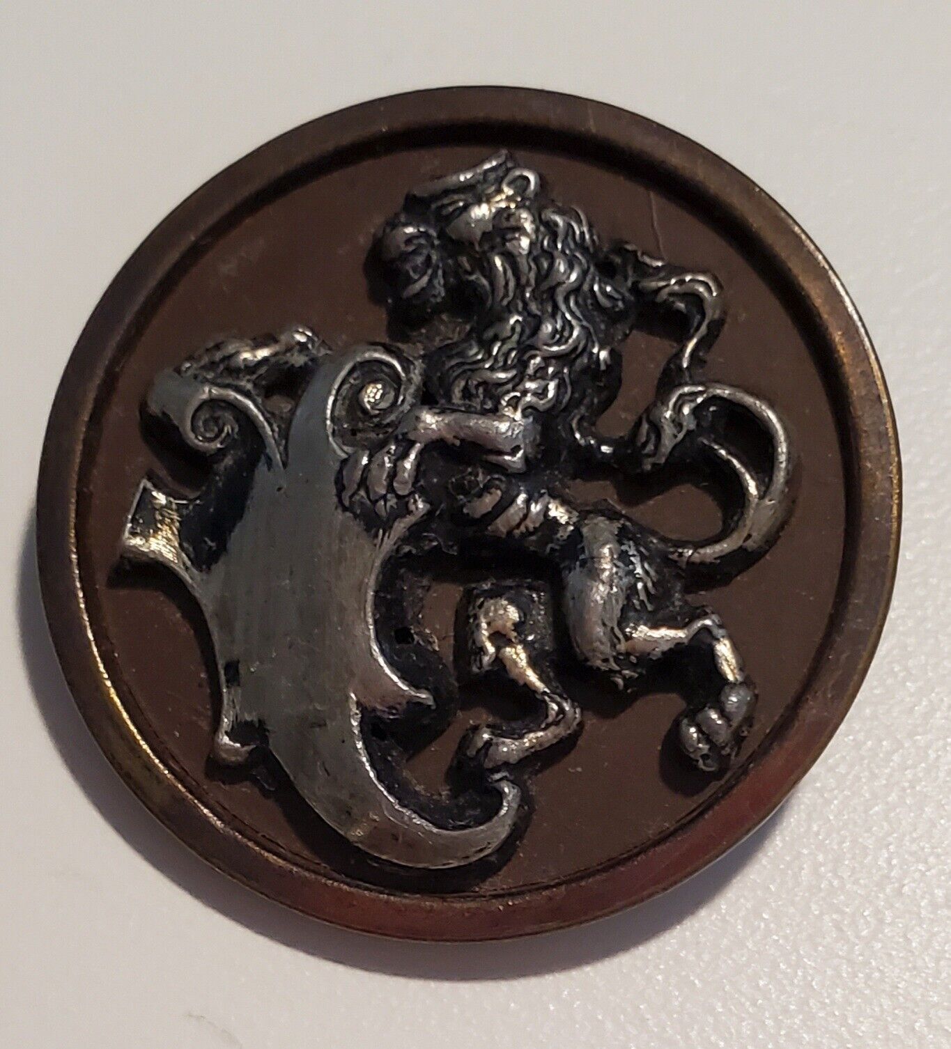 Antique Valuations: Antique Button - Lion with Shield  1 3/8"  - Silver and Gold Metal 