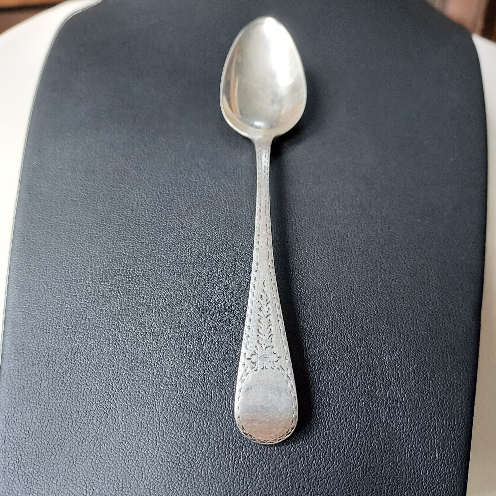 Antique Valuations: Antique 1799 English Georgian Sterling Silver 925 Demitasse Spoon