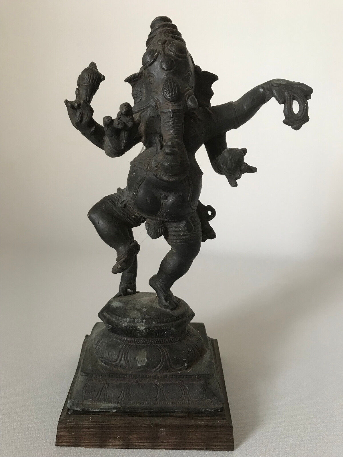 Antique Valuations: Indian Bronze Figure Depicting Ganesha In a Dancing Position. 19th early 20thc