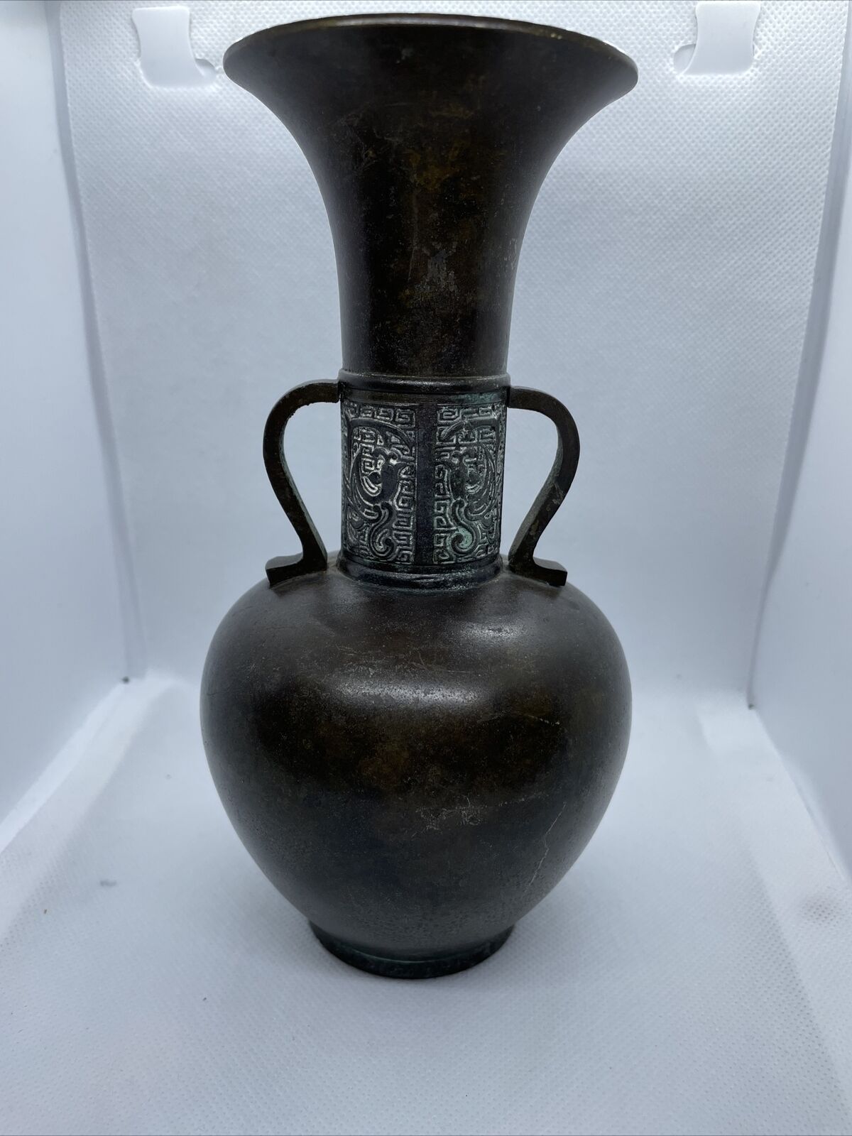 Antique Valuations: Antique Vintage Japanese Patinated Bronze Verdigris Vase Vessel