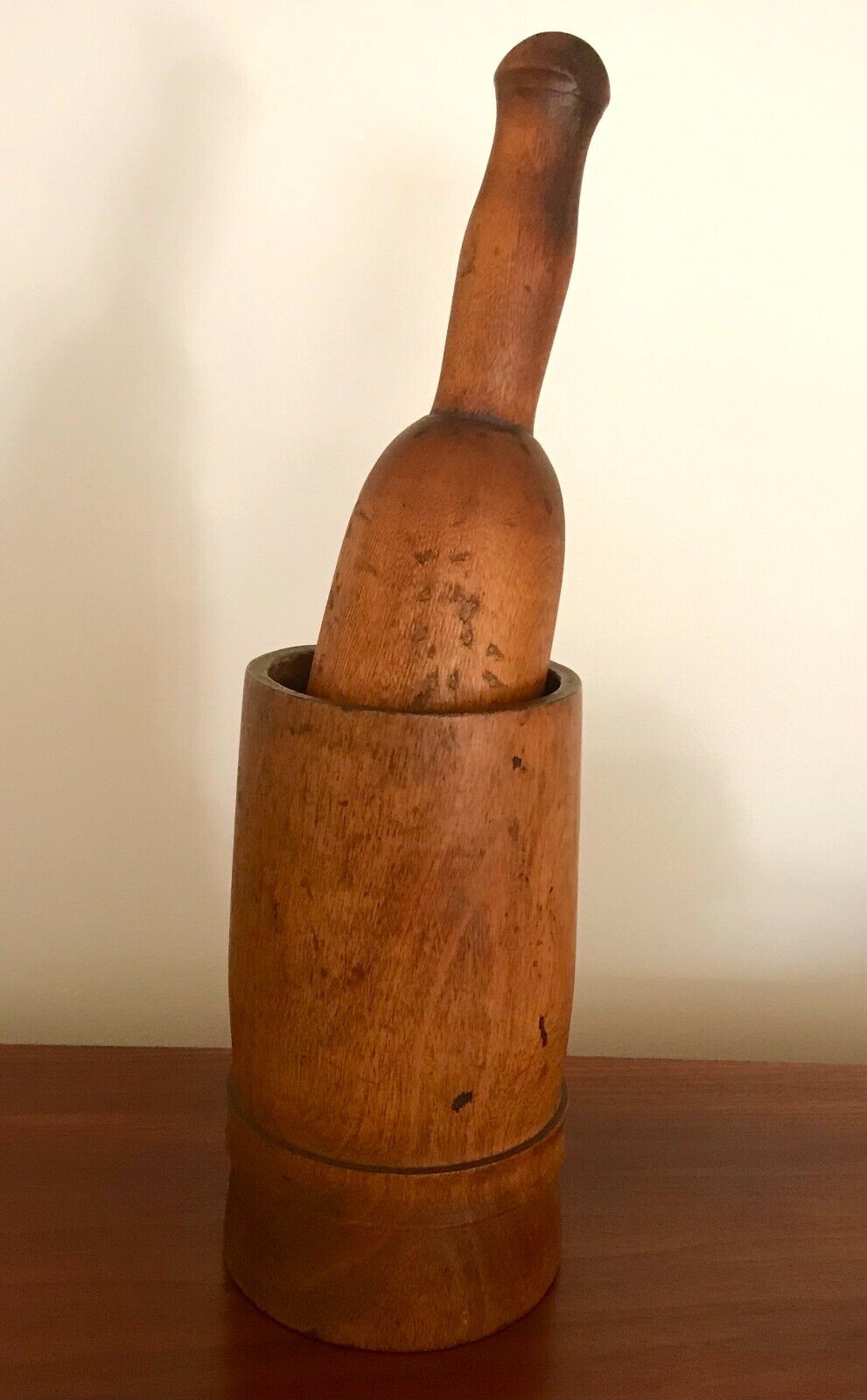 Antique Valuations: Early Antique Wooden Mortar and Pestle
