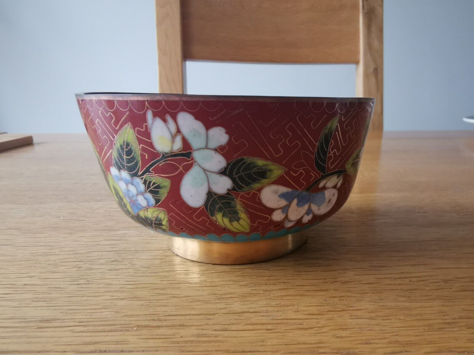 Antique Valuations: Chinese Cloisonné Vintage Art Deco Terracotta And Teal Bowl
