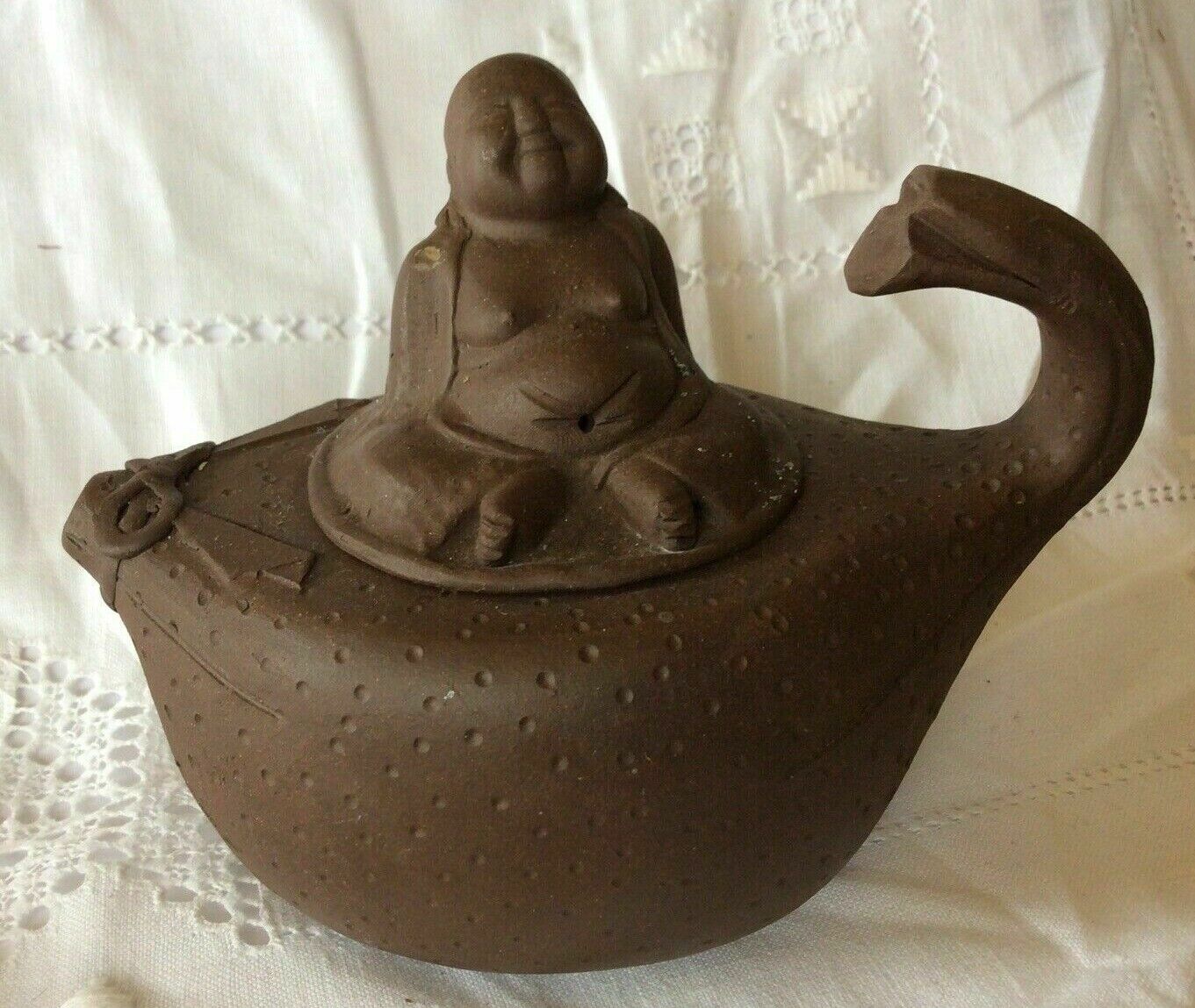 Antique Valuations: VINTAGE  CHINESE YIXING TERRACOTTA BUDDHA WEALTH TEAPOT SIGNED