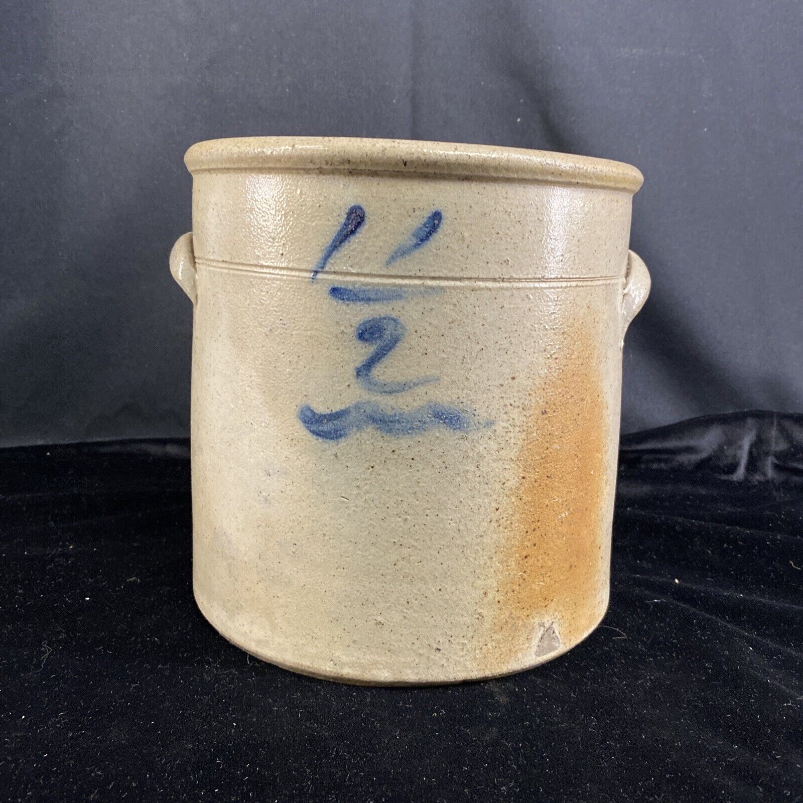 Antique Valuations: Antique Primitive Handles Salt Glaze 1  1/2 Gallon Stoneware Crock