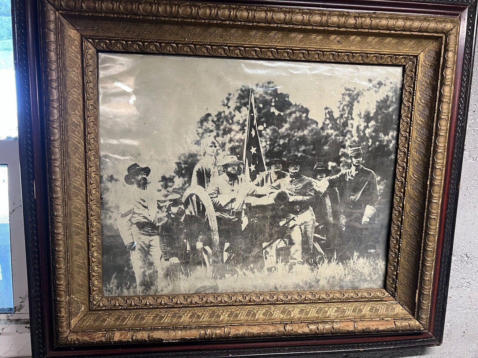 Antique Valuations: Antique Civil War Era Photograph Union Soldiers with  Wooden Period Frame28”x24”