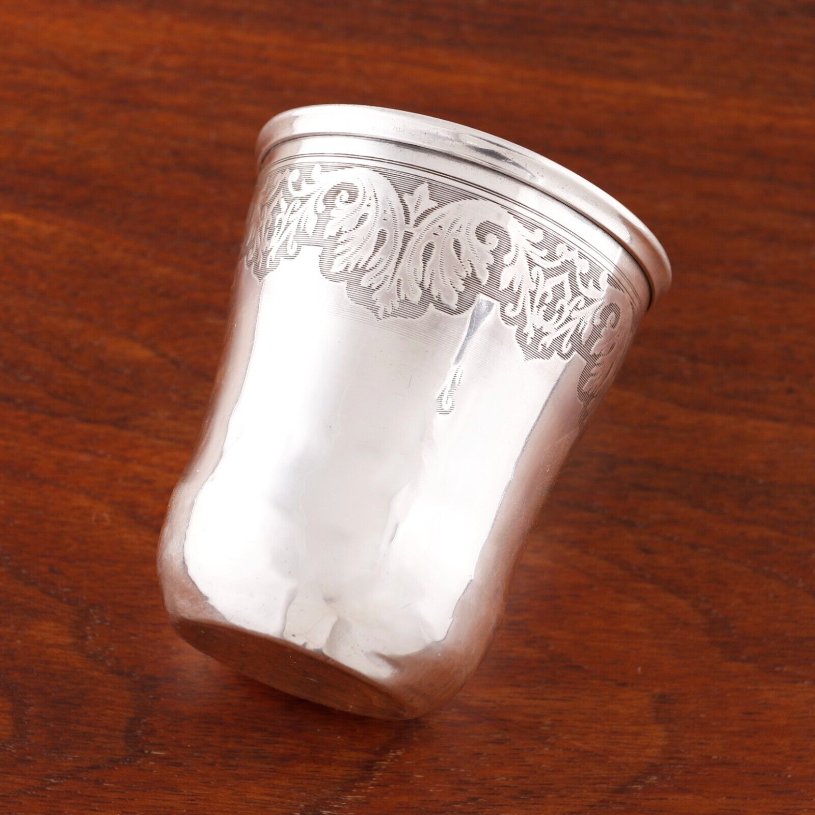 Antique Valuations: CHARLES BARRIER FRENCH AESTHETIC 950 SILVER CUP FOLIATED BAND NO MONOGRAM