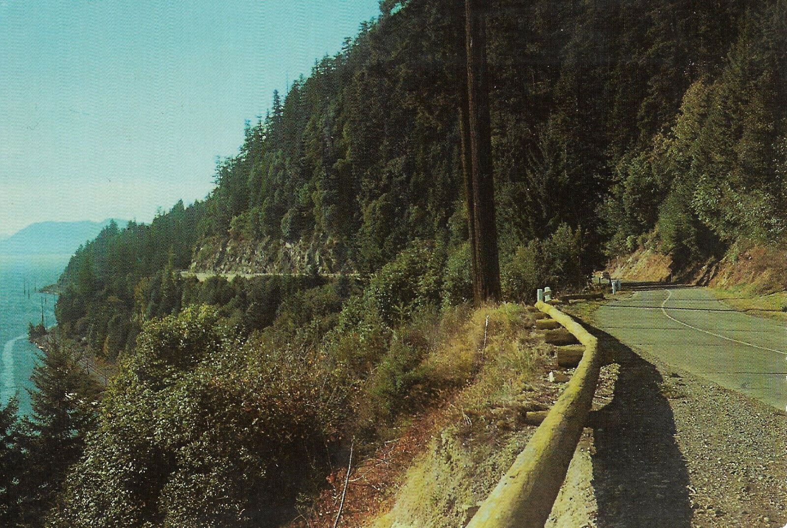 USA-Bellingham-View of the Chuckanut Drive on the Chuckanut Bay - 1984
