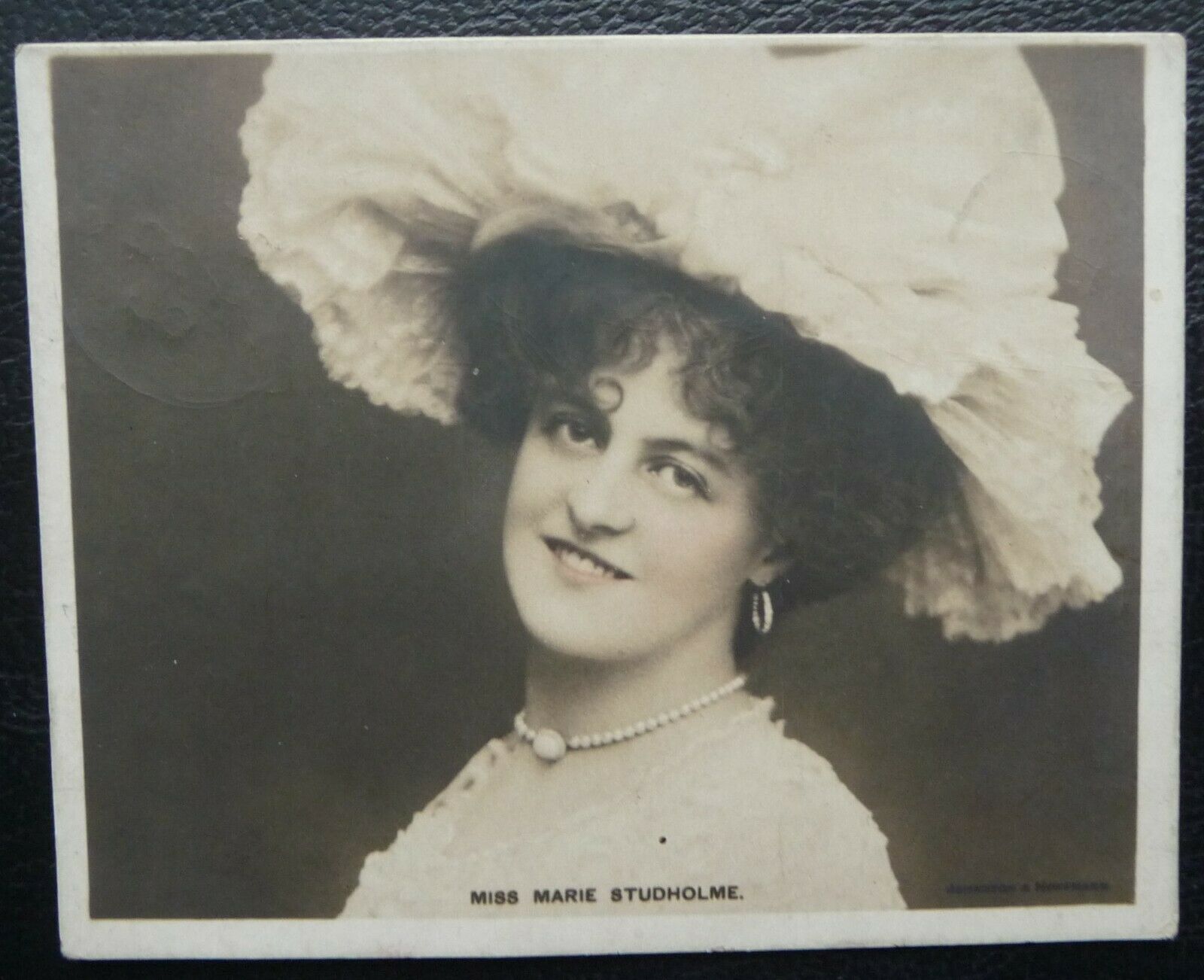 House Clearance - EDWARDIAN ACTRESS MISS MARIE STUDHOLME MIDGET POSTCARD POSTED NORTH SHIELDS 1905