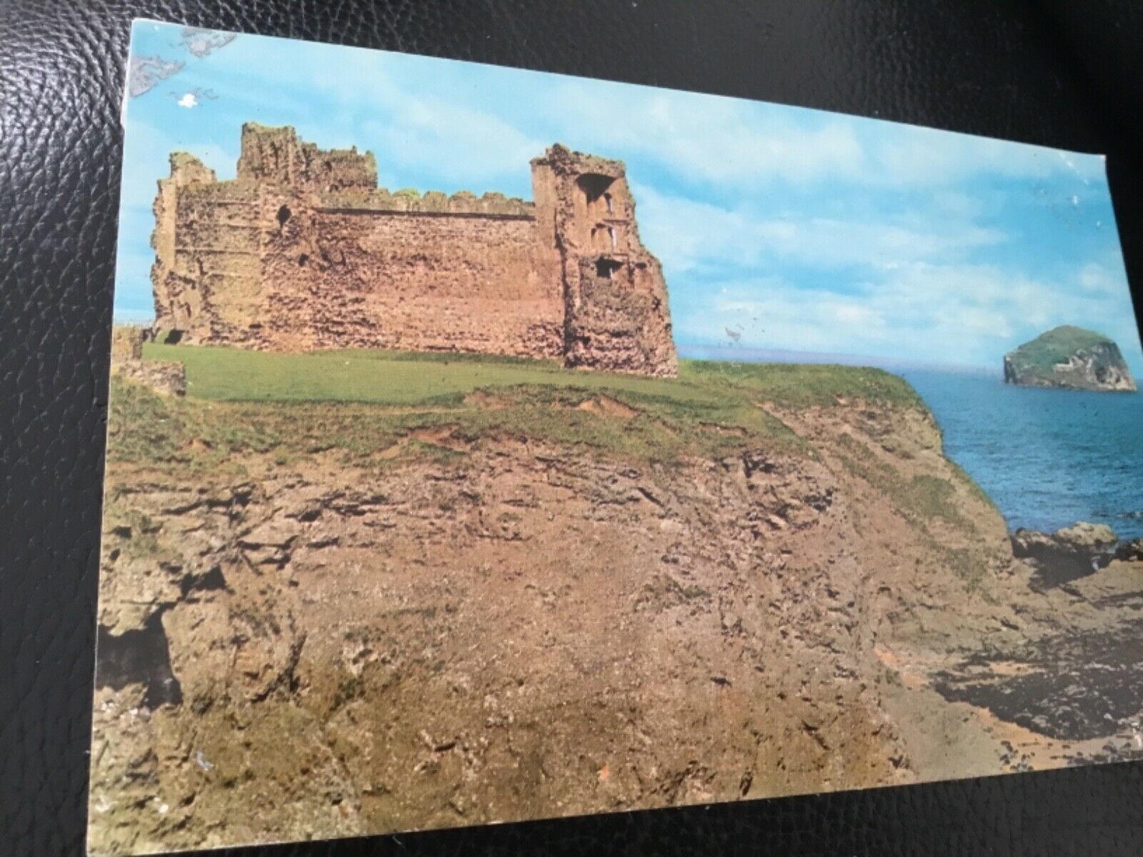 House Clearance - Tantallon Castle  and Bass Rock North. Berwick Service