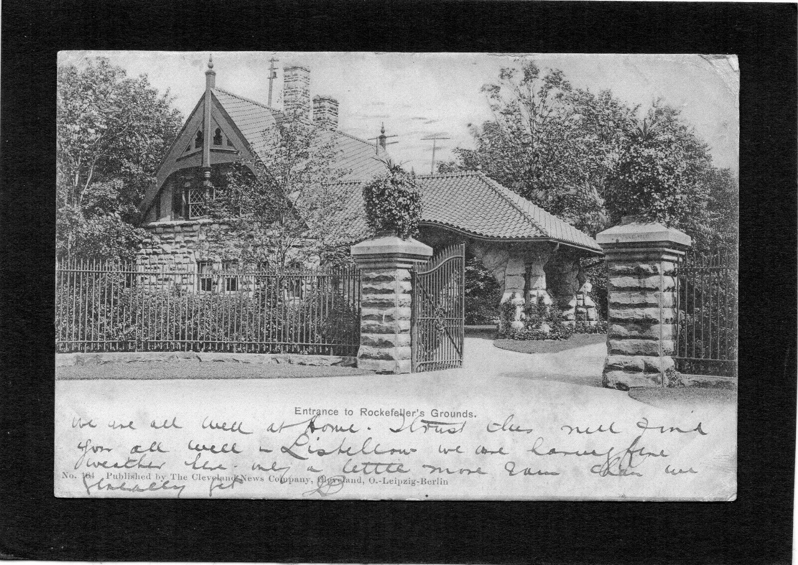 House Clearance - USA - Cleveland, OHIO -Entrance to Rockefeller's Grounds. UDB. p/u 1905.