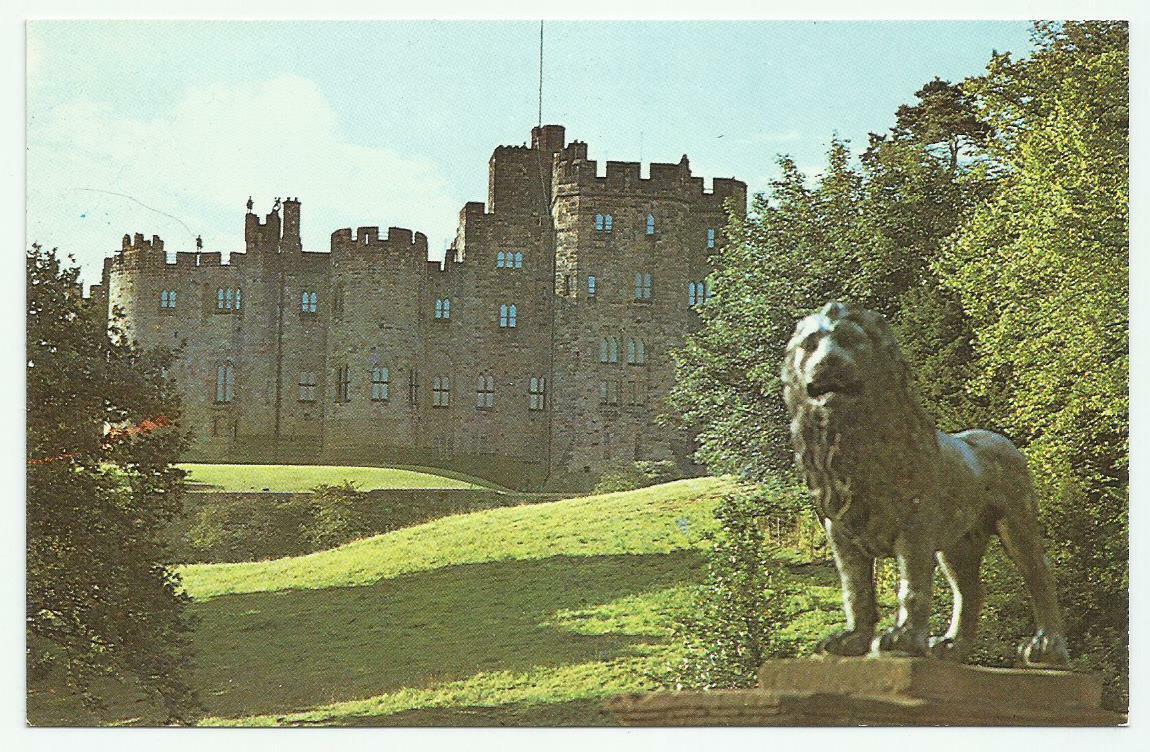 House Clearance - 1978 Colourmaster Colour Service of Alnwick Castle in Northumberland