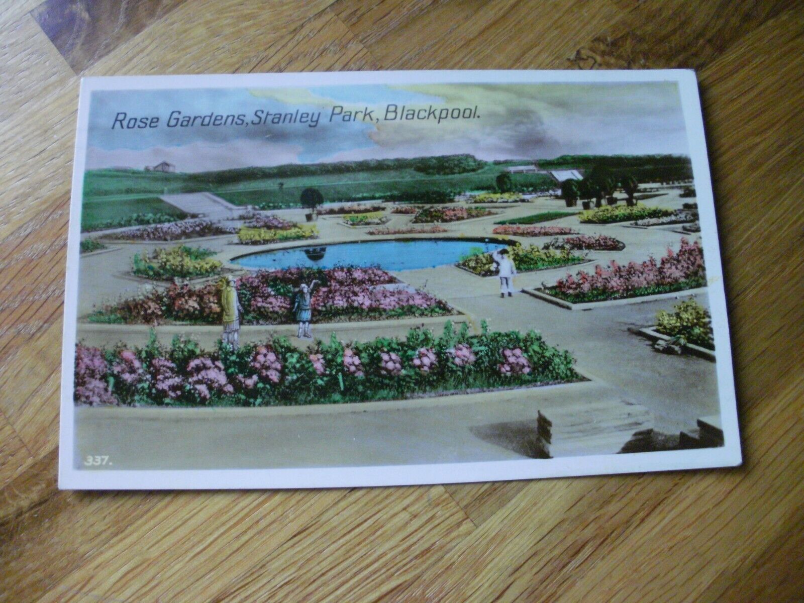 House Clearance - REAL PHOTO VINTAGE POSTCARD, ROSE GARDENS, STANLEY PARK, BLACKPOOL 1931