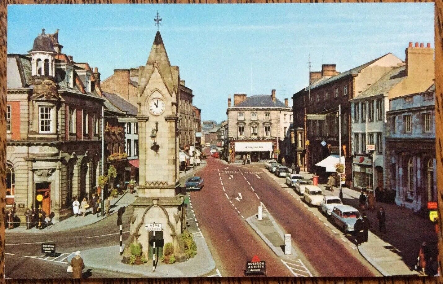 House Clearance - Penrith Market Square Arnisons 1969 Vintage Cars Service