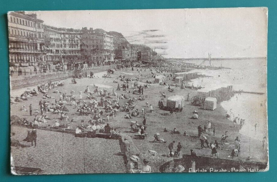 House Clearance - 1 OLD POSTCARD OF CARLISLE PARADE & BEACH , HASTINGS , postally used 1921