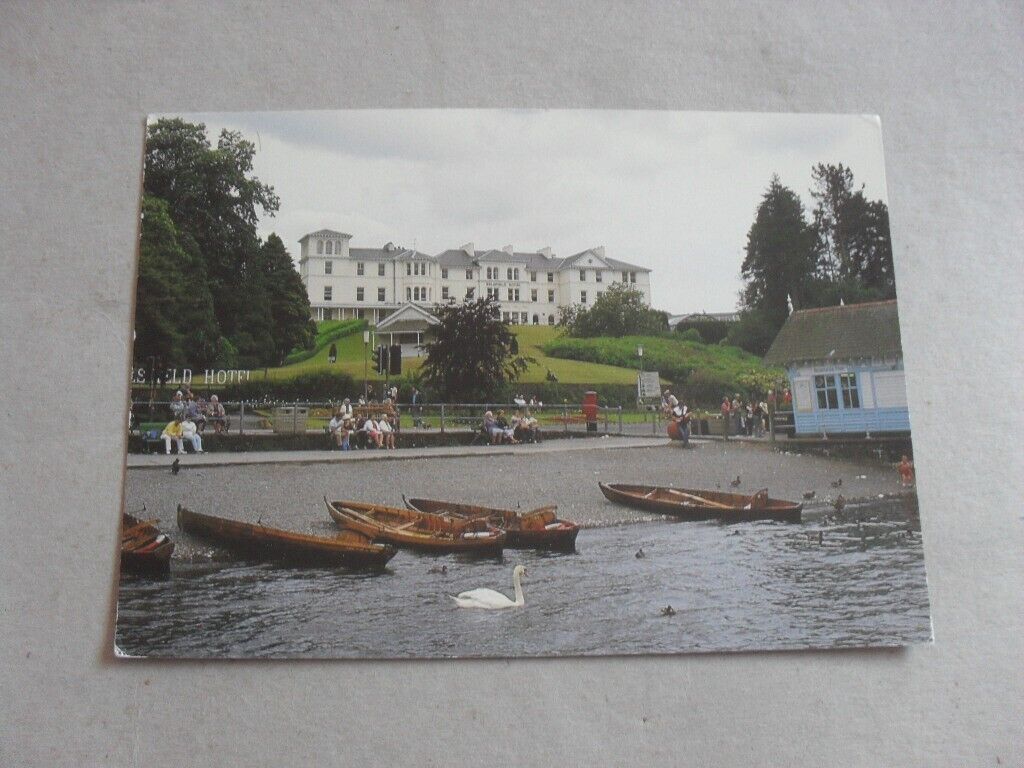 House Clearance - POSTCARD - WINDERMERE - BELSFIELD HOTEL - POST BOX - BOATS - LAKE DISTRICT -