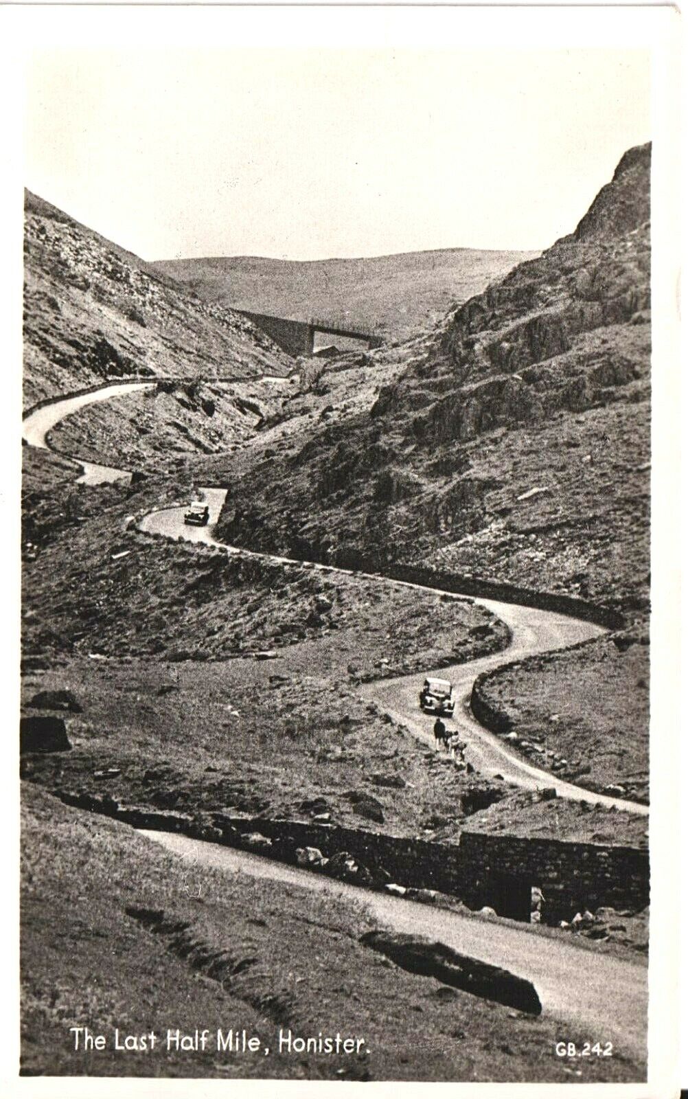 House Clearance - THE LAST HALF MILE, HONISTER.Real Photographic Service Late 1940s. Classic Cars