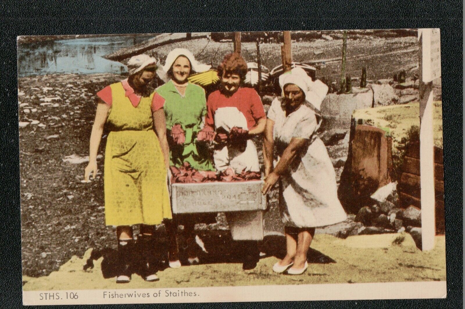 House Clearance - Fisherwives at Staithes Near Whitby 1970 Service  LOVELY COLOURS ~ Teesside Pmk